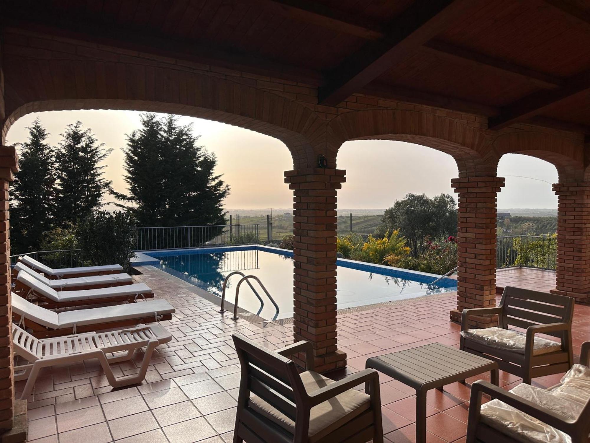 “pool & Sun” Villa *